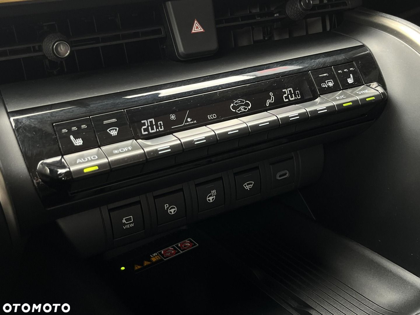 Toyota C-HR - 23