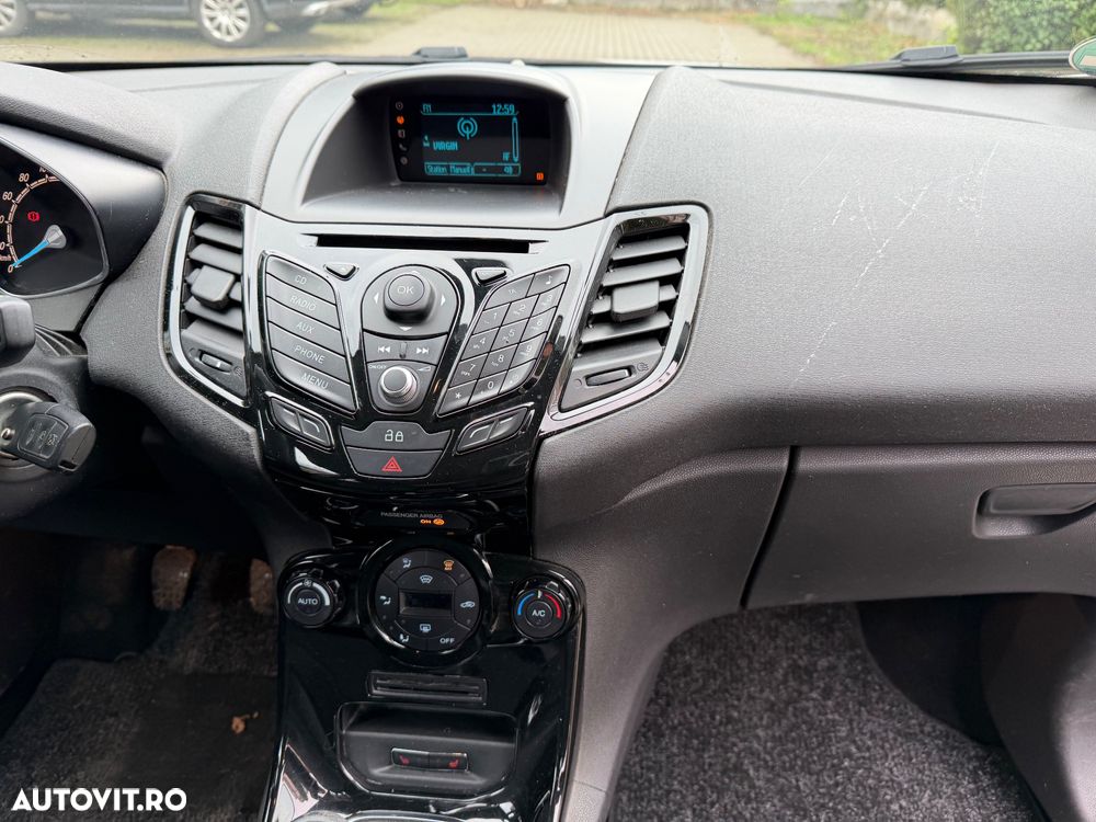 Ford Fiesta 1.5 TDCi St&St SYNC Edition - 14