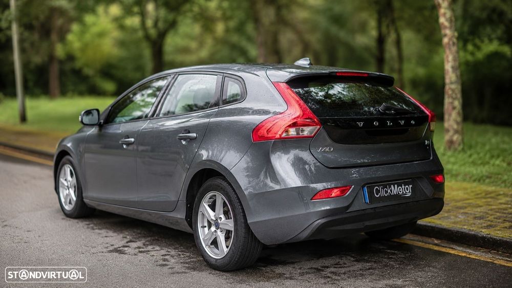 Volvo V40 - 19