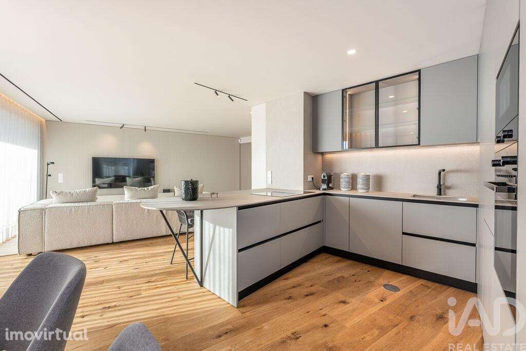 Apartamento T2 em São Félix da Marinha de 89,00 m2 - Grande imagem: 5/28