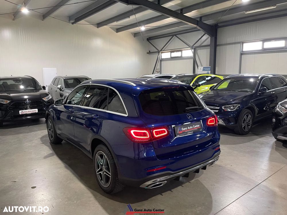 Mercedes-Benz GLC 300 d 4Matic 9G-TRONIC AMG Line - 35