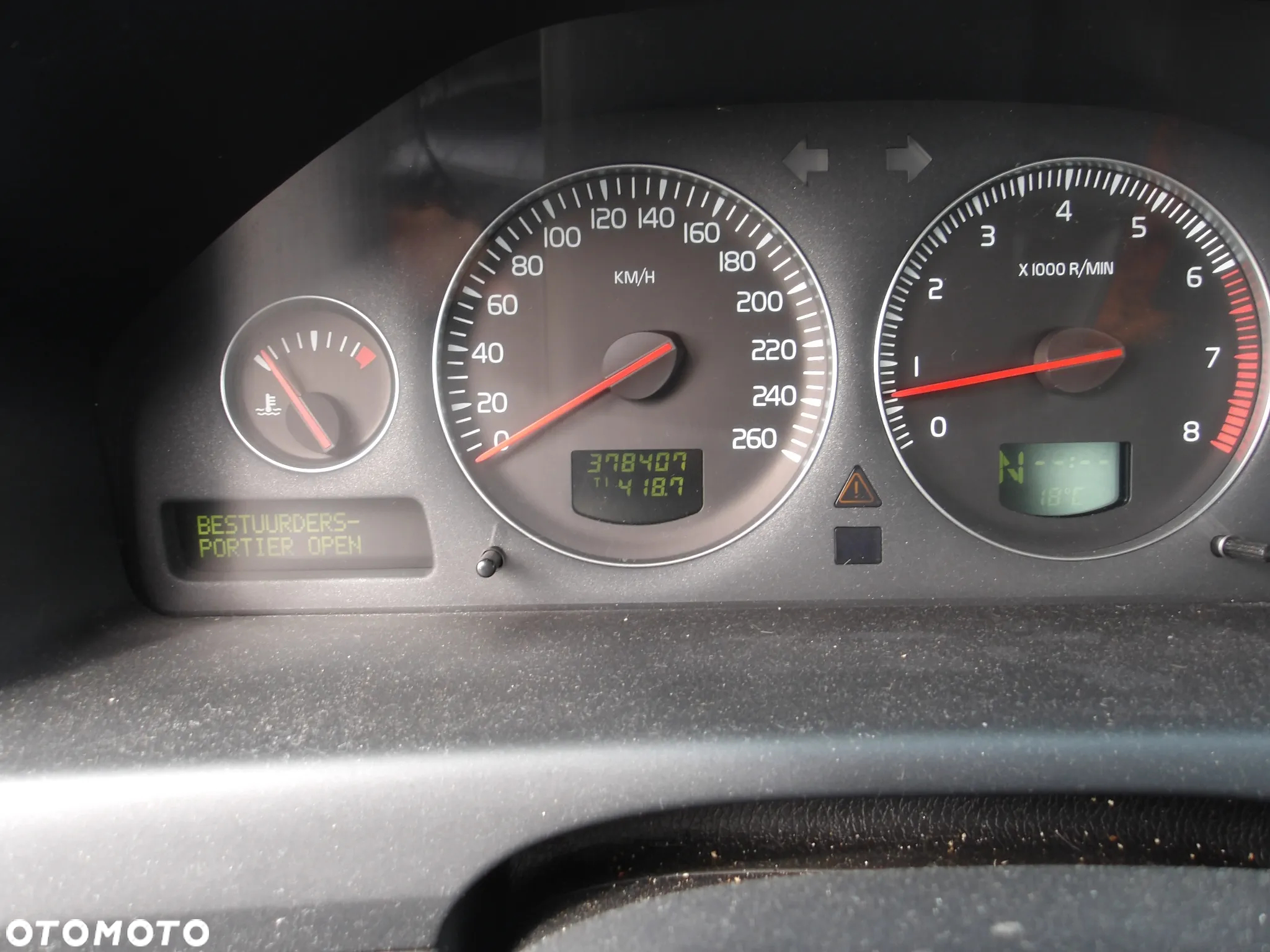 Volvo XC 70 - 8