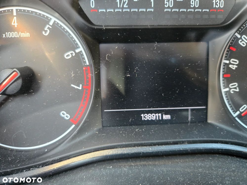 Opel Corsa 1.2 Essentia - 6