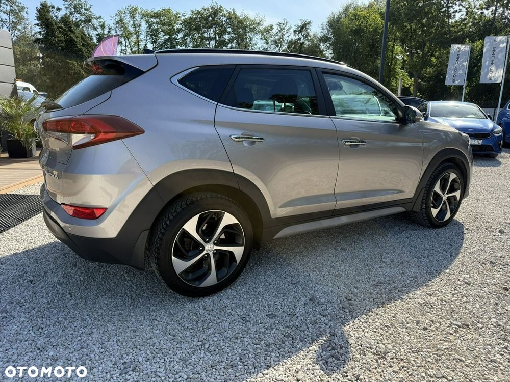Hyundai Tucson blue 1.7 CRDi 2WD DCT Style - 25
