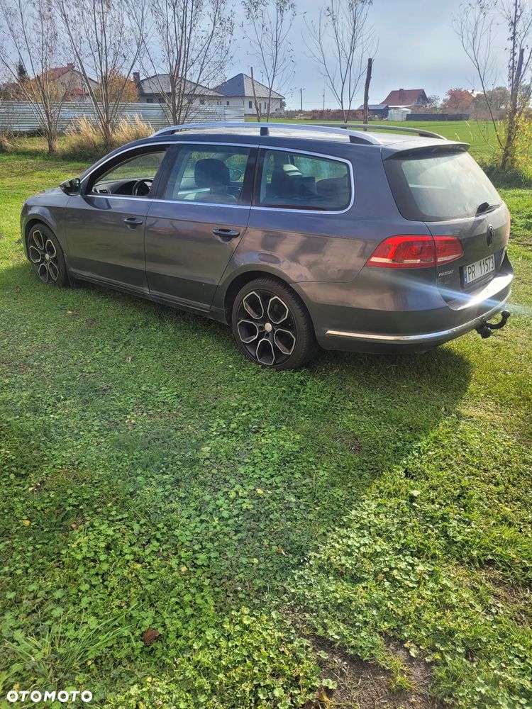 Volkswagen Passat - 6