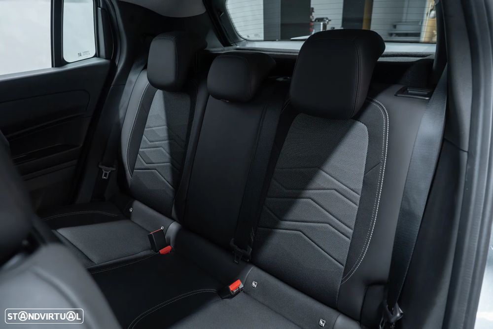 Jeep Avenger 1.2 GSE T3 Longitude - 48