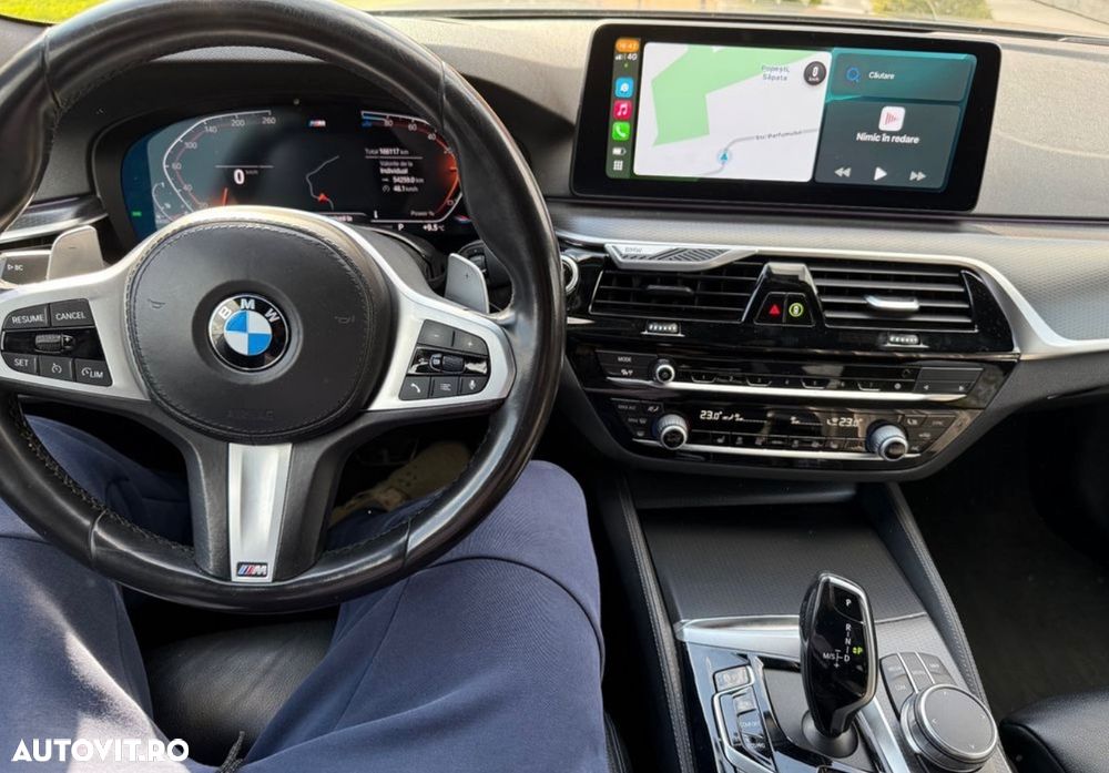 BMW Seria 5 520d xDrive AT MHEV - 8