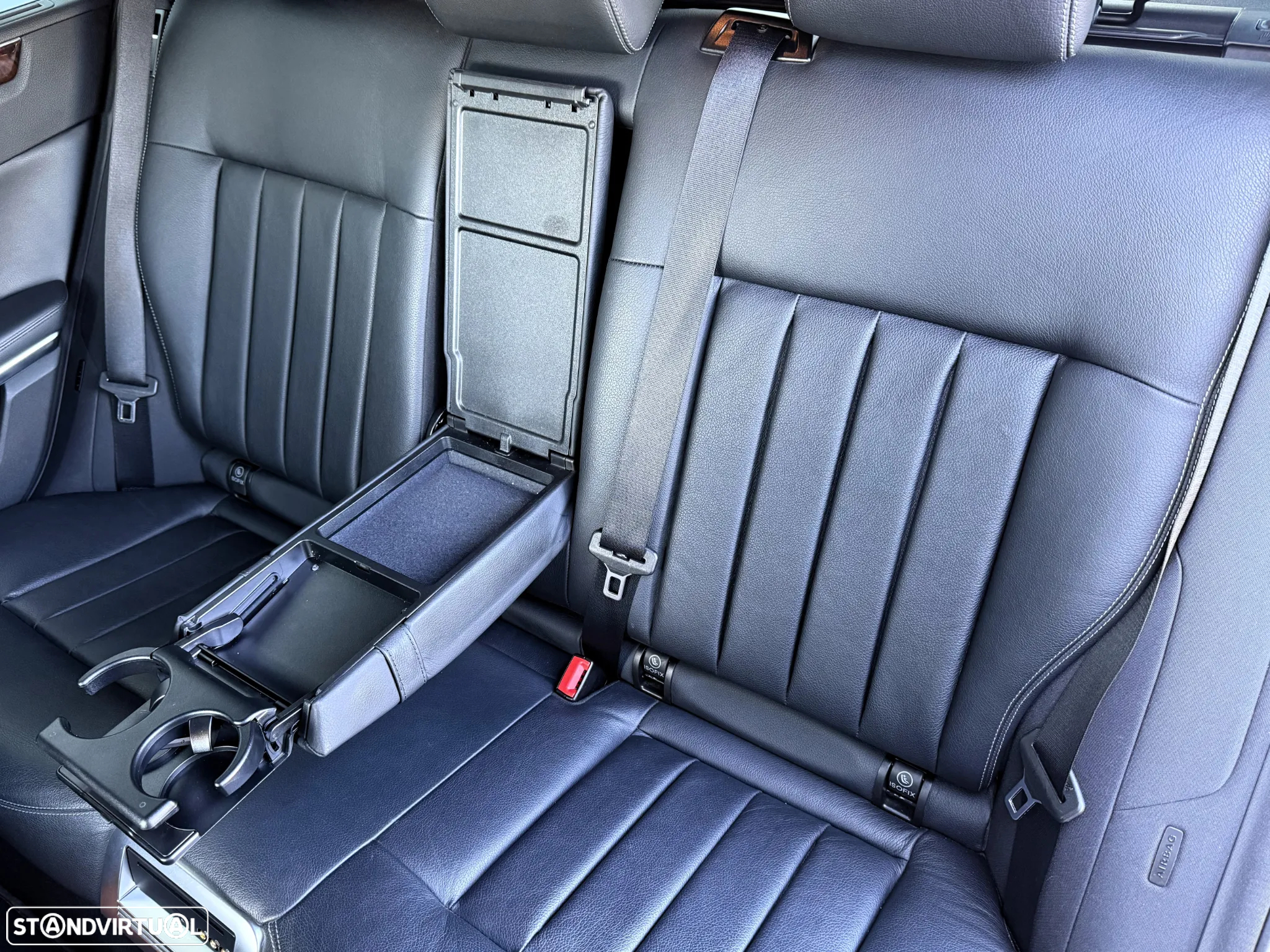 Mercedes-Benz E 350 BlueTEC Elegance BE - 31