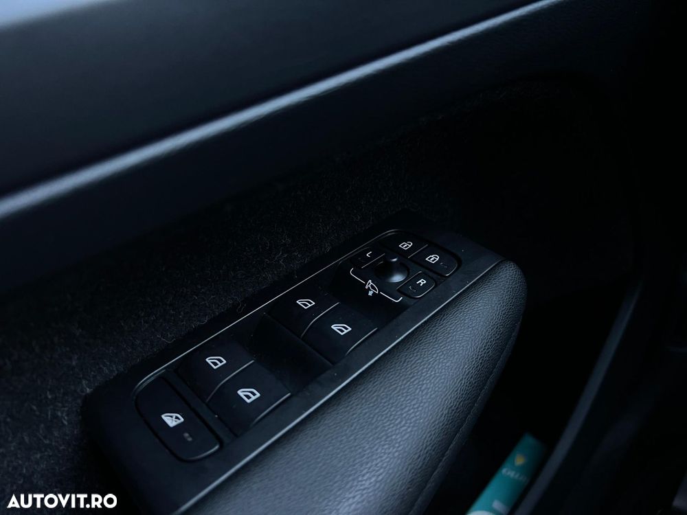 Volvo XC 40 - 27