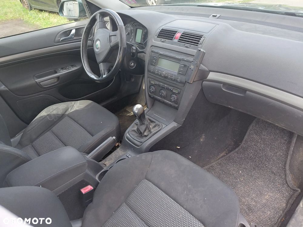 Skoda Octavia 2.0 TDI Edition 100 DPF - 19