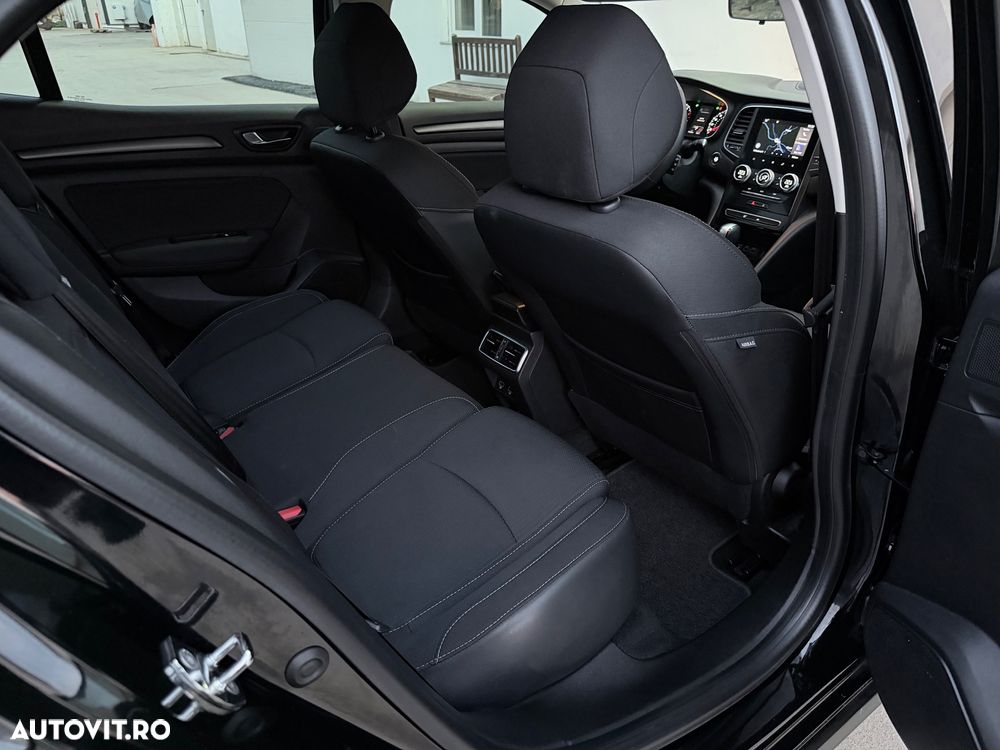 Renault Megane TCe GPF EDC Intens - 9