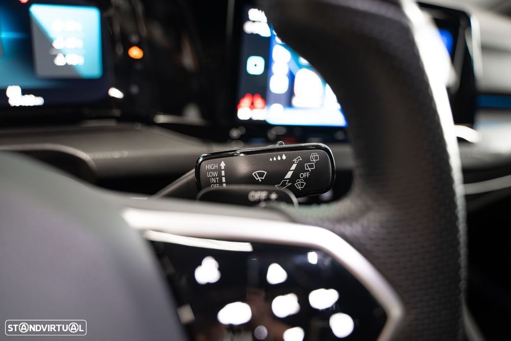 VW Golf 2.0 TDI GTD DSG - 19