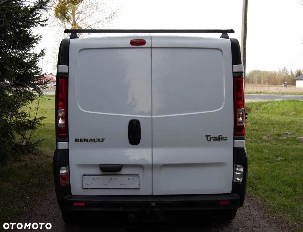 Renault Trafic - 16