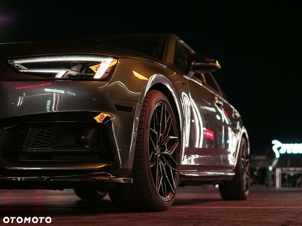 Audi S4 Limousine - 1