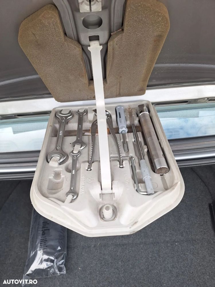 BMW Seria 3 - 15