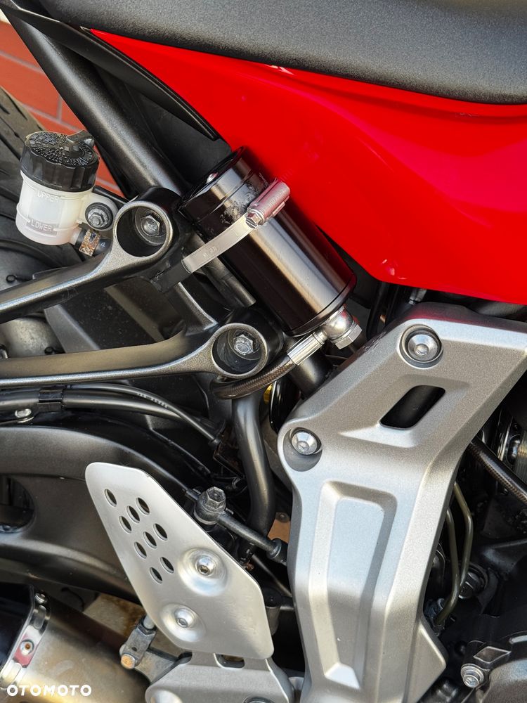 Yamaha MT - 16
