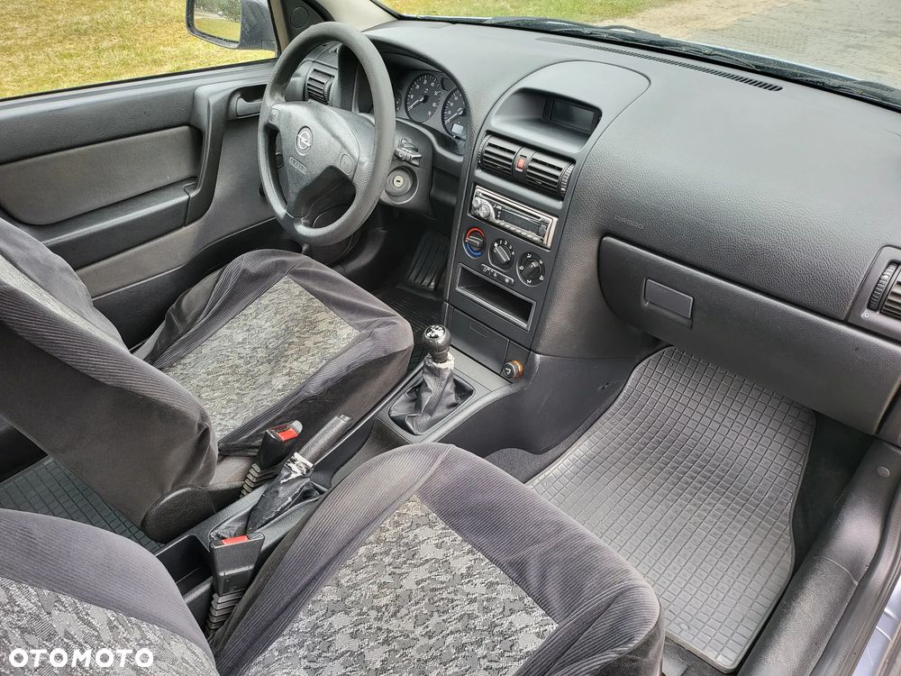 Opel Astra 1.4 - 16