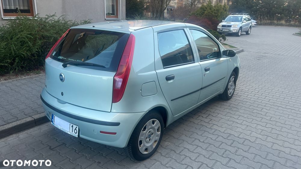 Fiat Punto 1.2 8V Class - 4