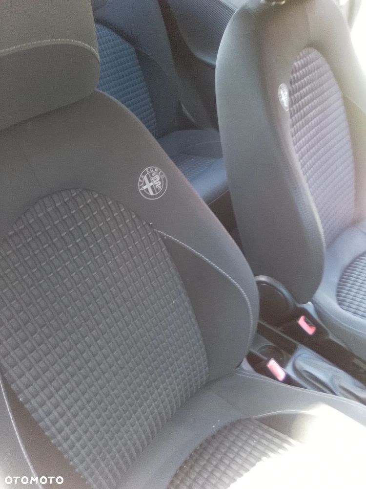 Alfa Romeo Mito 1.3 JTDM - 14