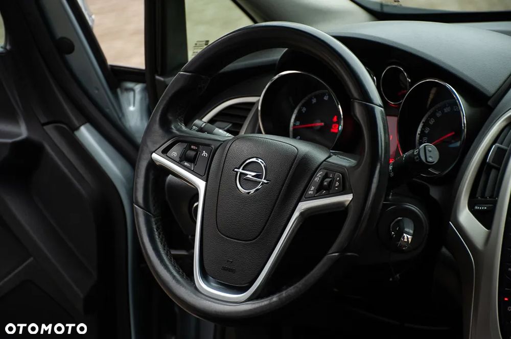 Opel Astra 1.6 Active - 28