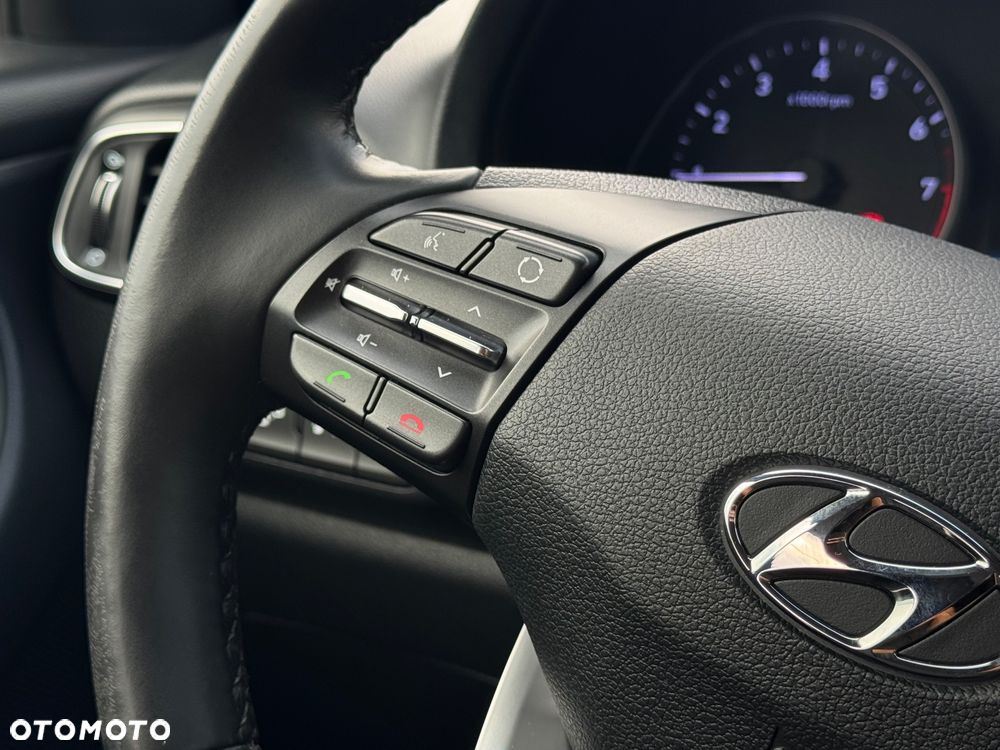 Hyundai i30 1.4 T-GDI YES - 30