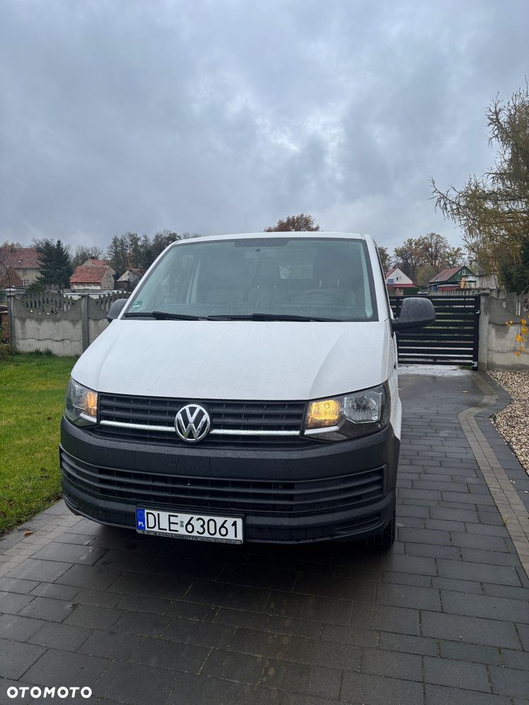 Volkswagen Transporter - 2