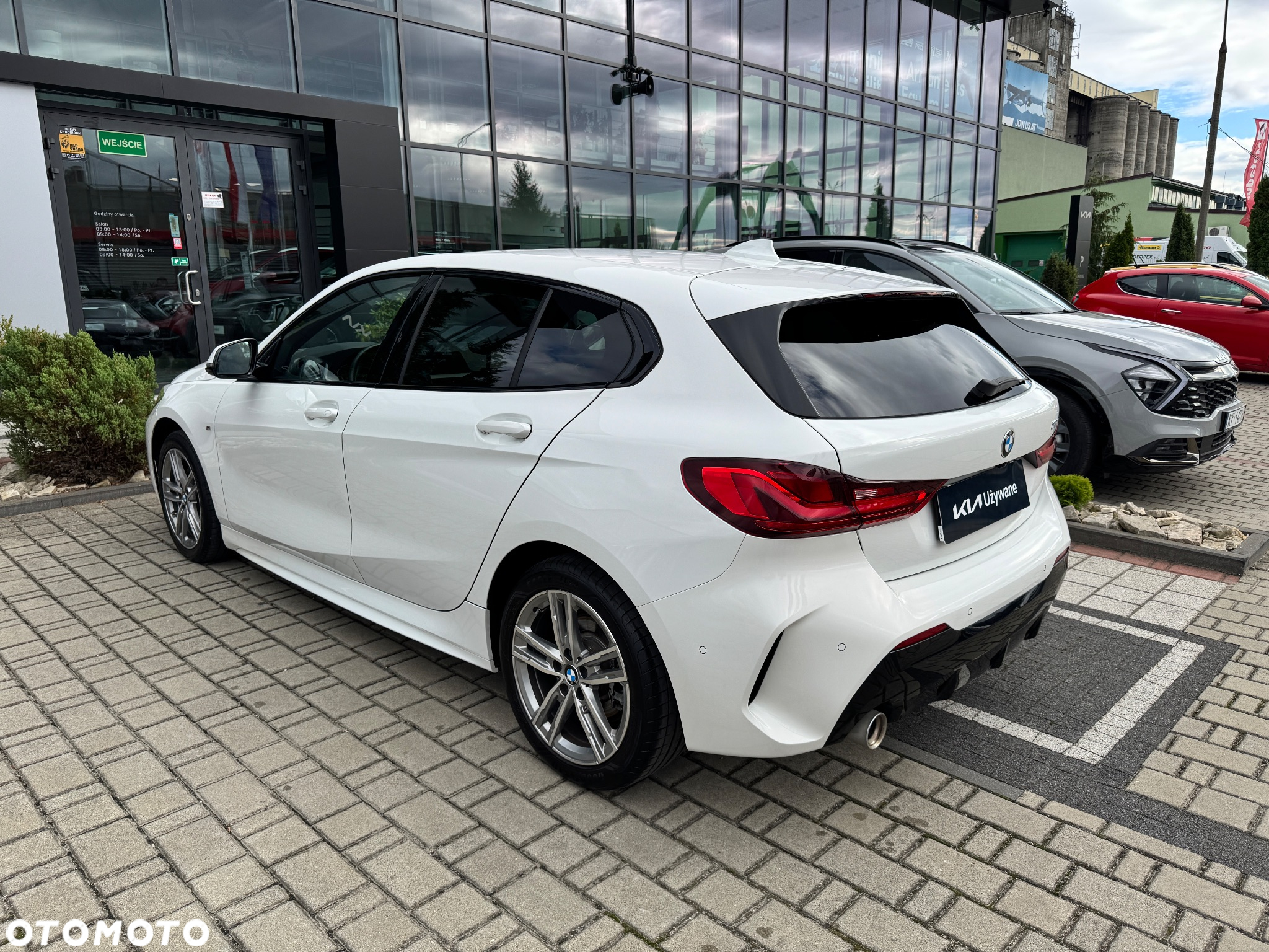 BMW Seria 1 118i M Sport - 8