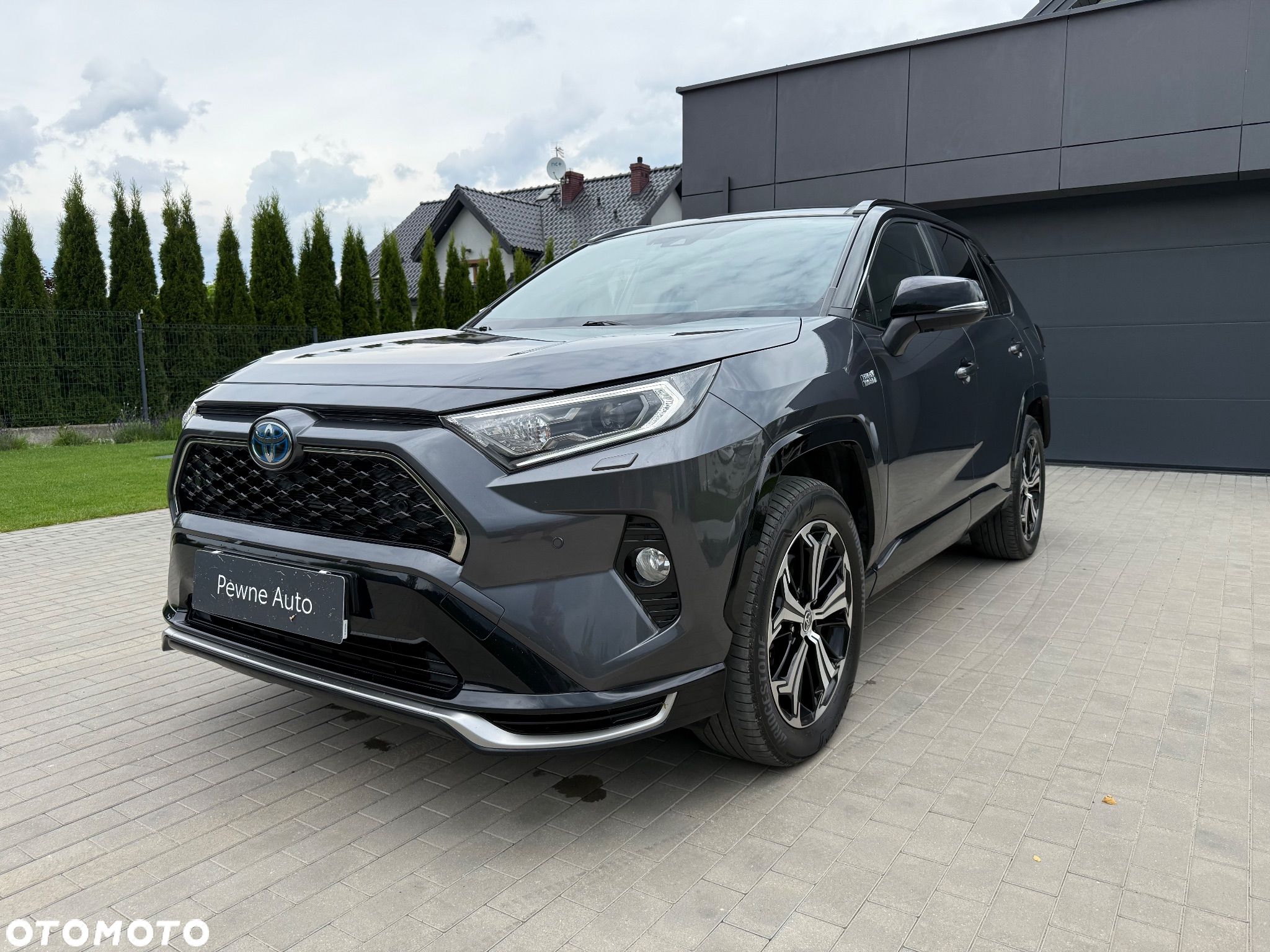 Toyota RAV4 2.5 Plug-In Hybrid Executive 4x4 - 1