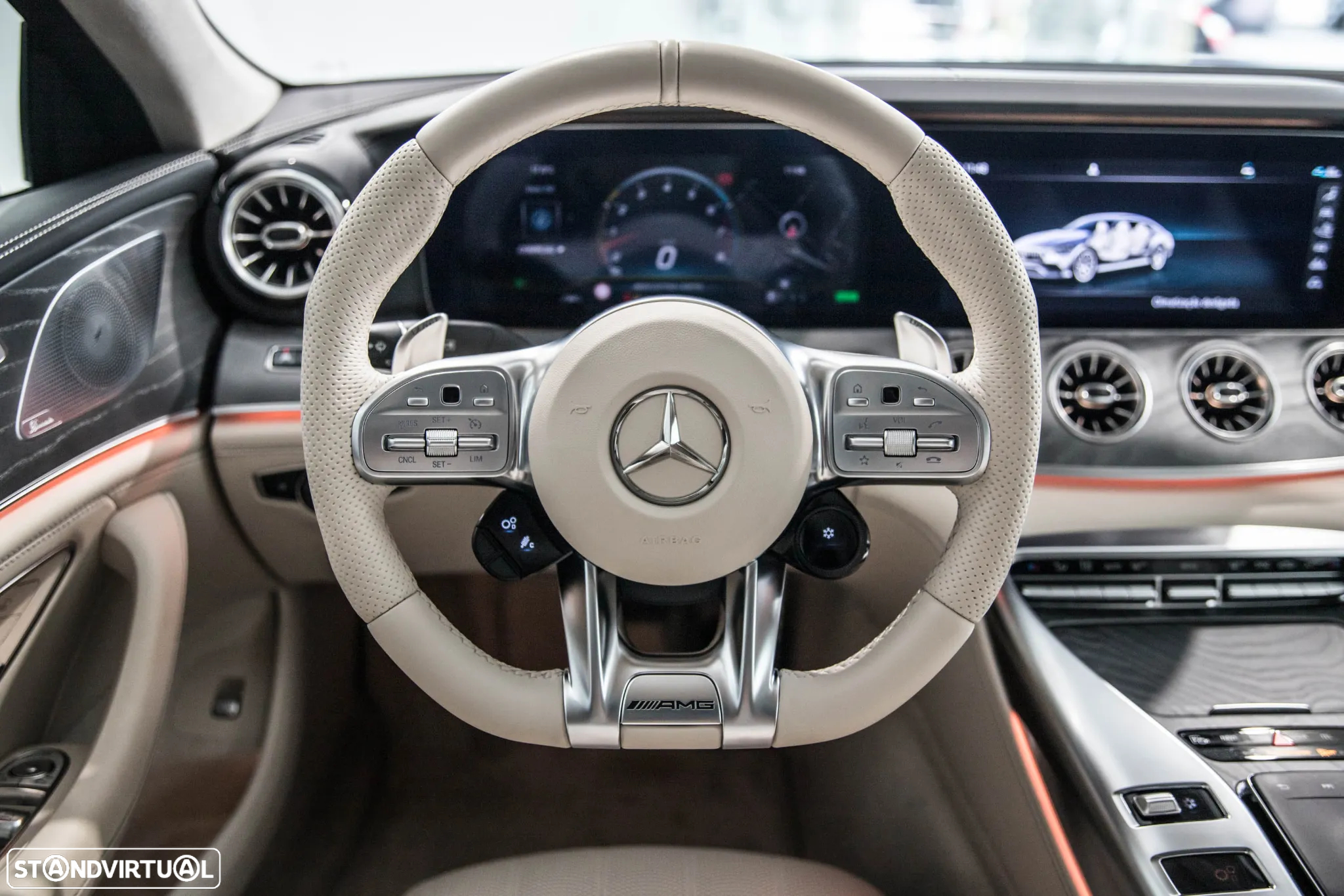 Mercedes-Benz AMG GT 53 4Matic+ - 26