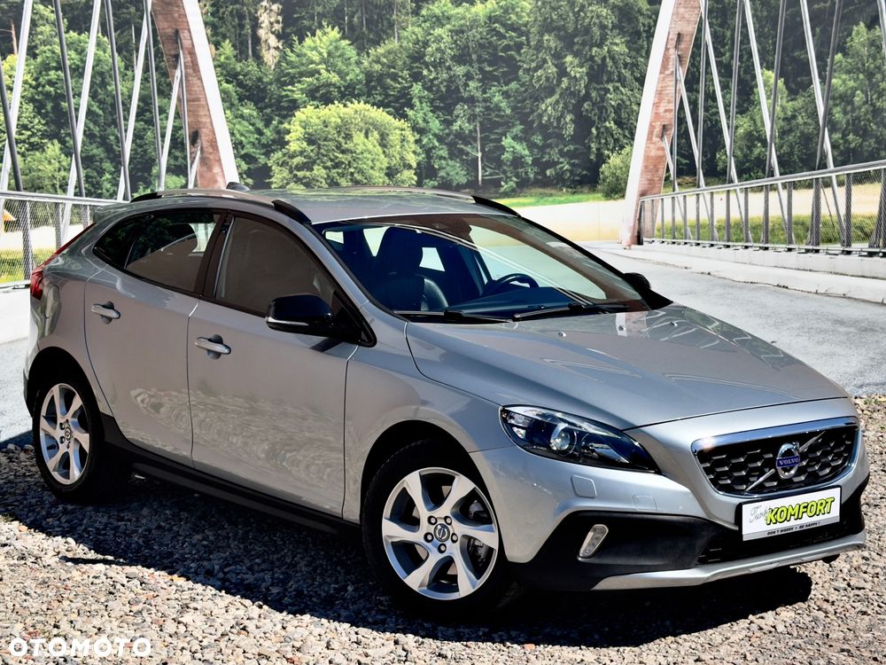 Volvo V40 Cross Country T4 AWD Geartronic Kinetic - 4