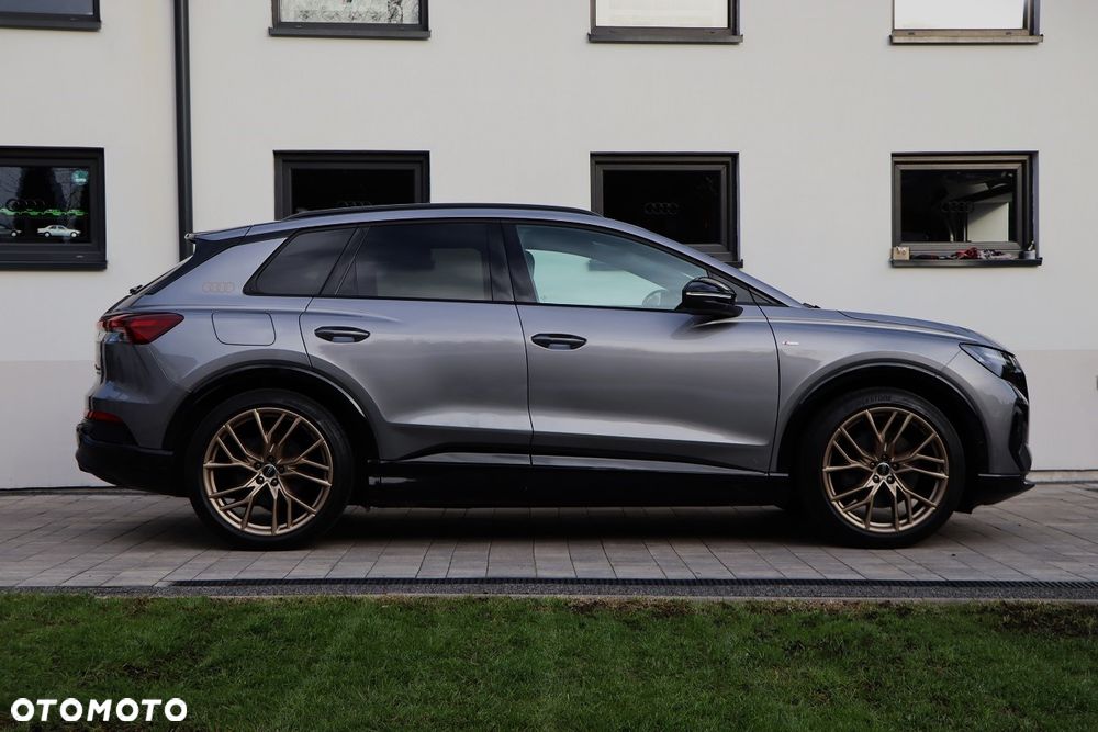 Audi Q4 e-tron 45 82kWh Quattro S Line Edition - 11