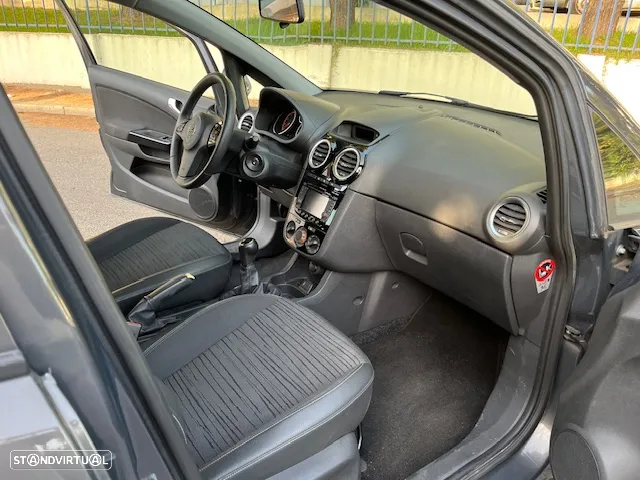 Opel Corsa 1.2 Go! FlexFuel - 21