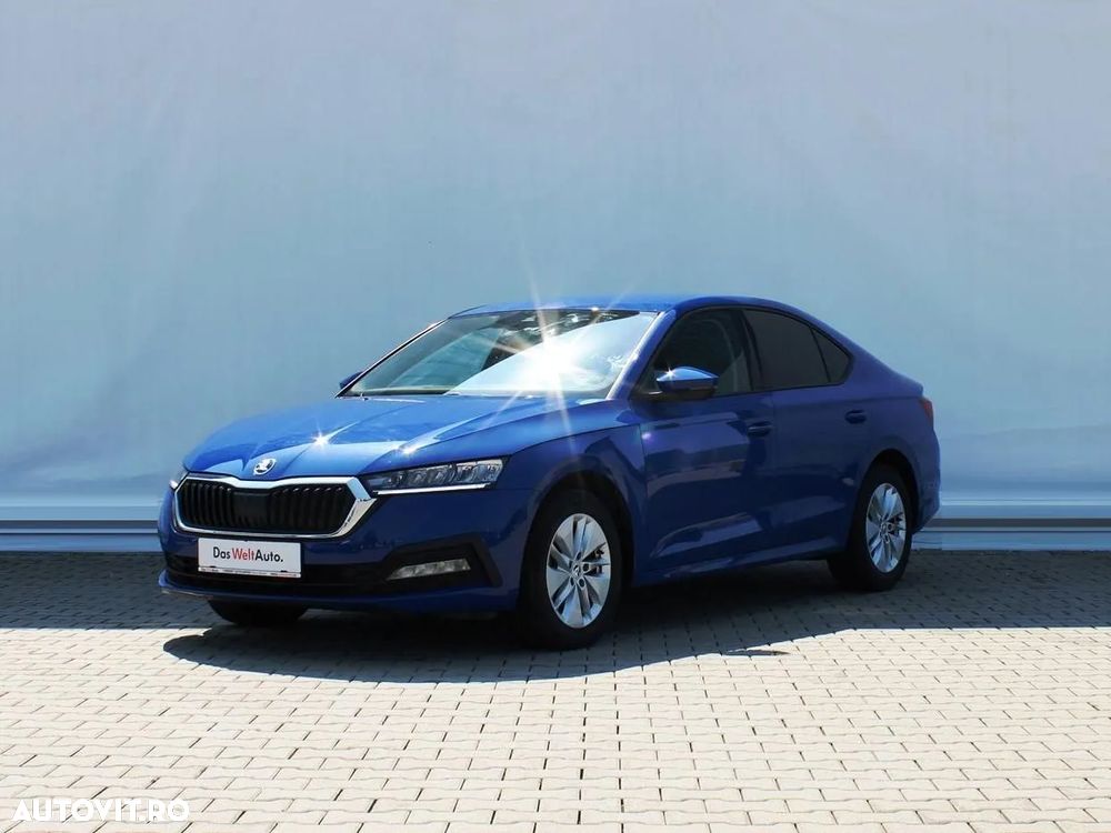 Skoda Octavia 2.0 TDI DSG Ambition - 1