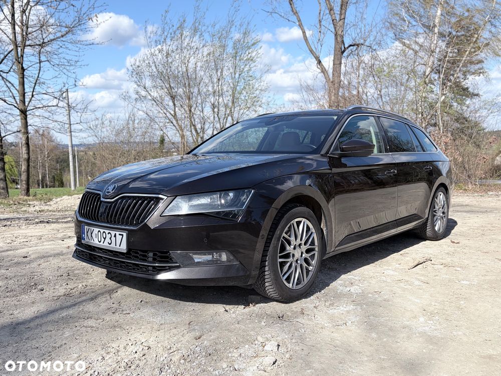 Skoda Superb 2.0 TSI 4x4 L&K DSG - 2