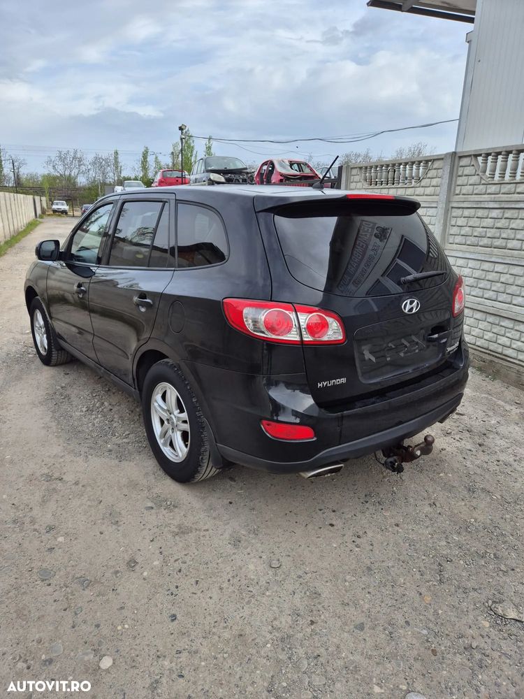 Bara fata-spate/ Faruri/ Capota/Aripi/Usi  Hyundai Sante Fe 2 motorizare 2.2 crdi an 2011 - 3