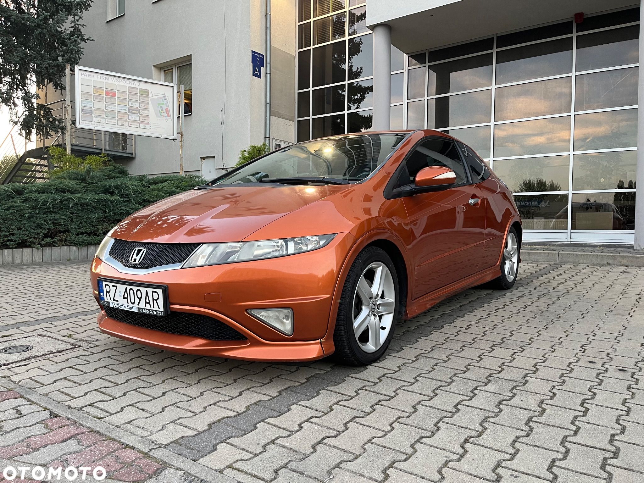 Honda Civic 1.8i-VTEC Type S - 1
