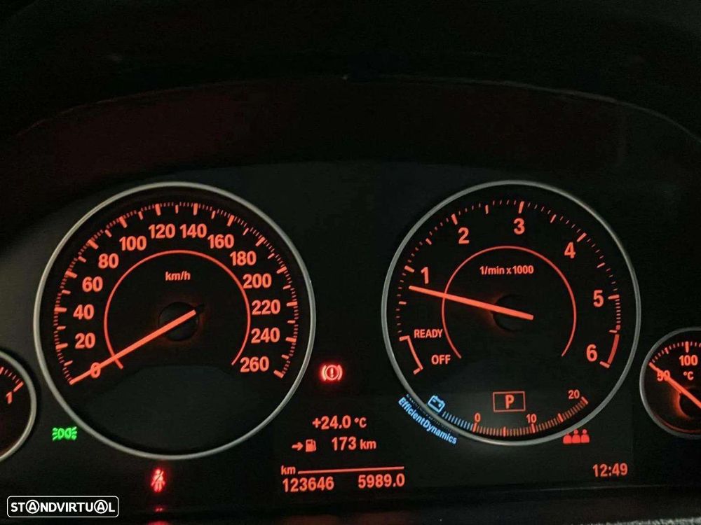 BMW 320 d Touring Pack M Auto - 15