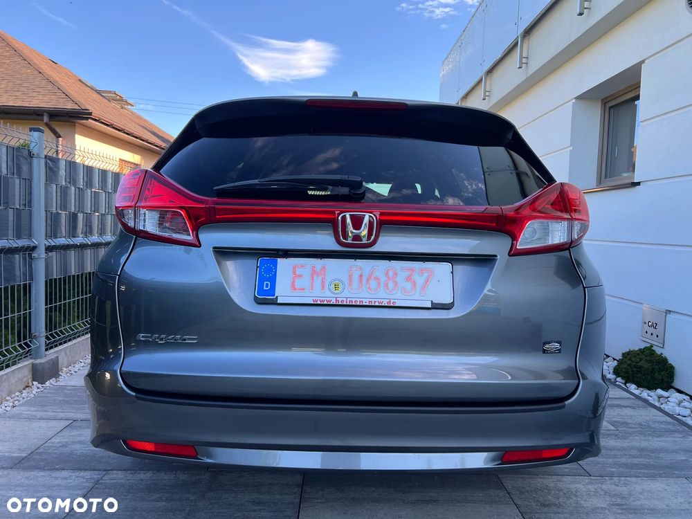 Honda Civic 1.8 i-VTEC Automatik Sport Black Edition - 13