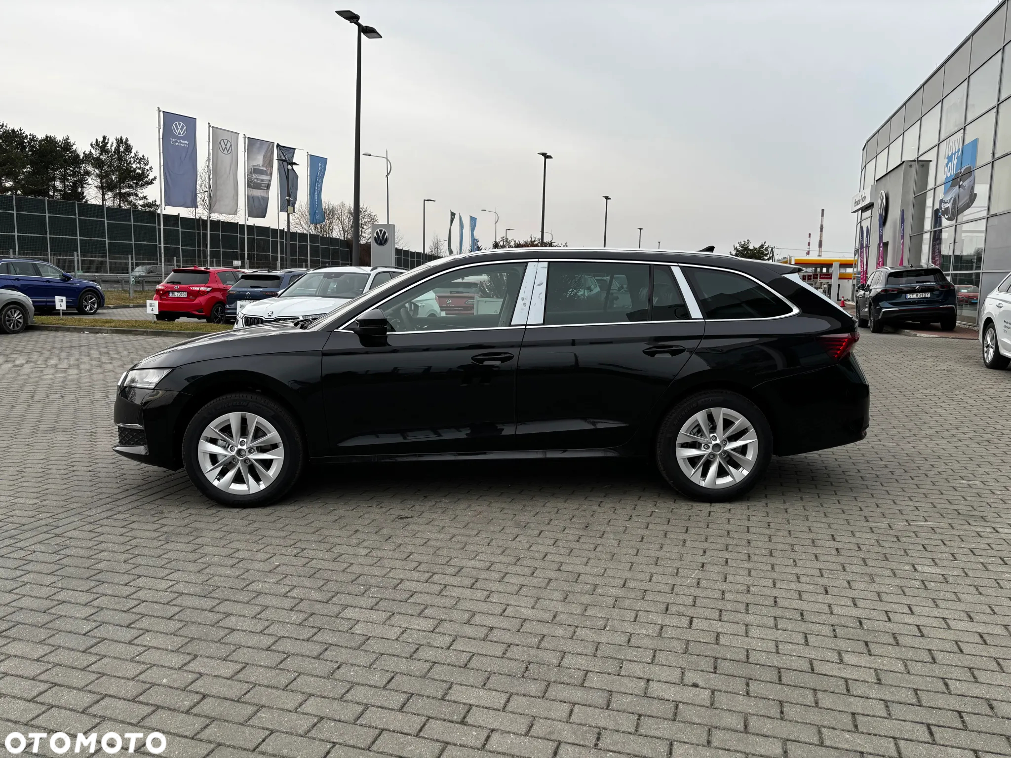 Skoda Octavia 1.5 TSI mHEV Selection DSG - 5
