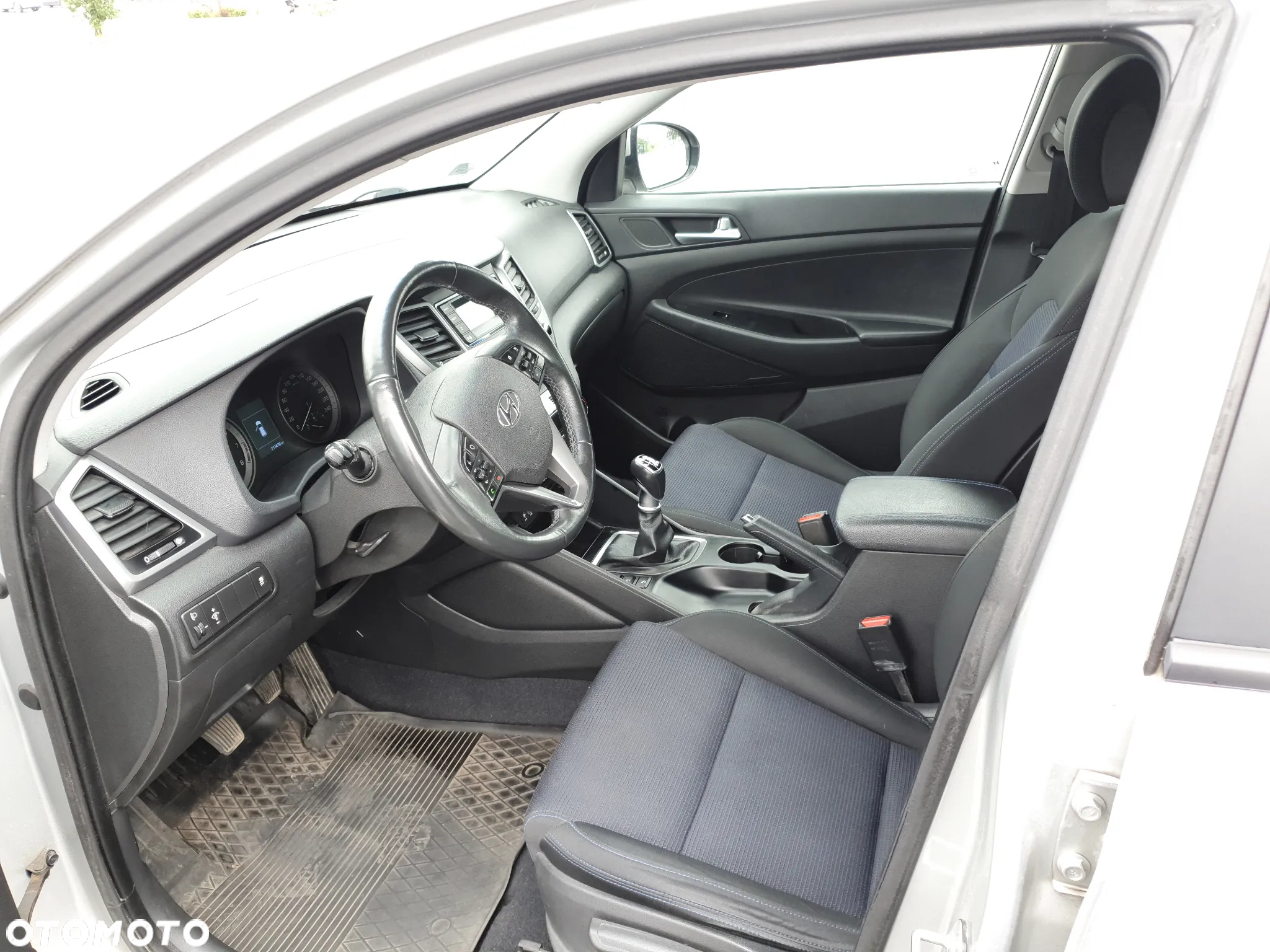Hyundai Tucson 1.6 GDI BlueDrive Comfort 2WD - 8