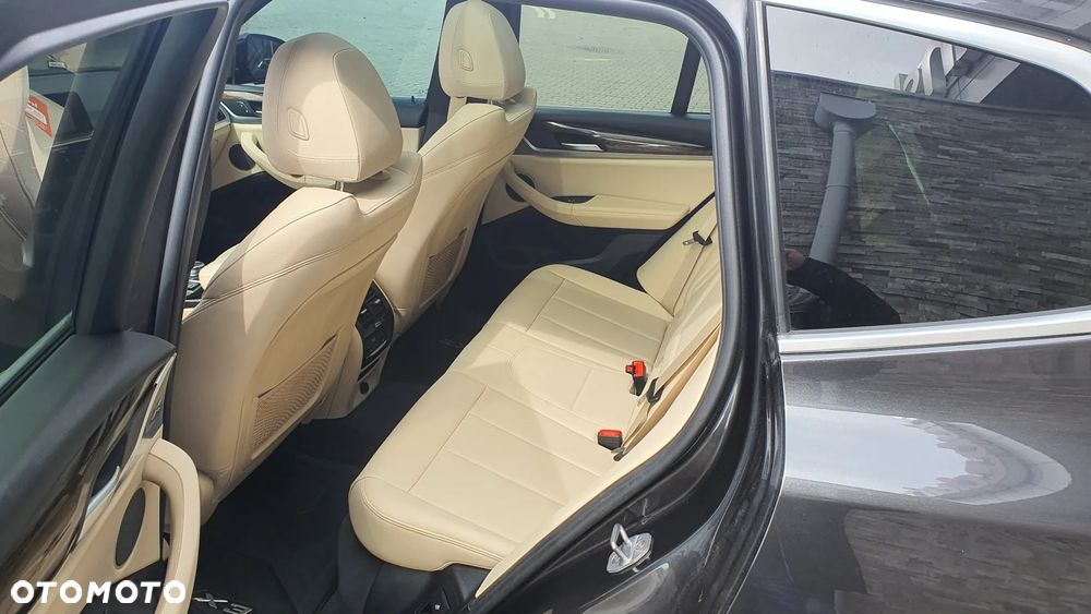 BMW X3 - 20