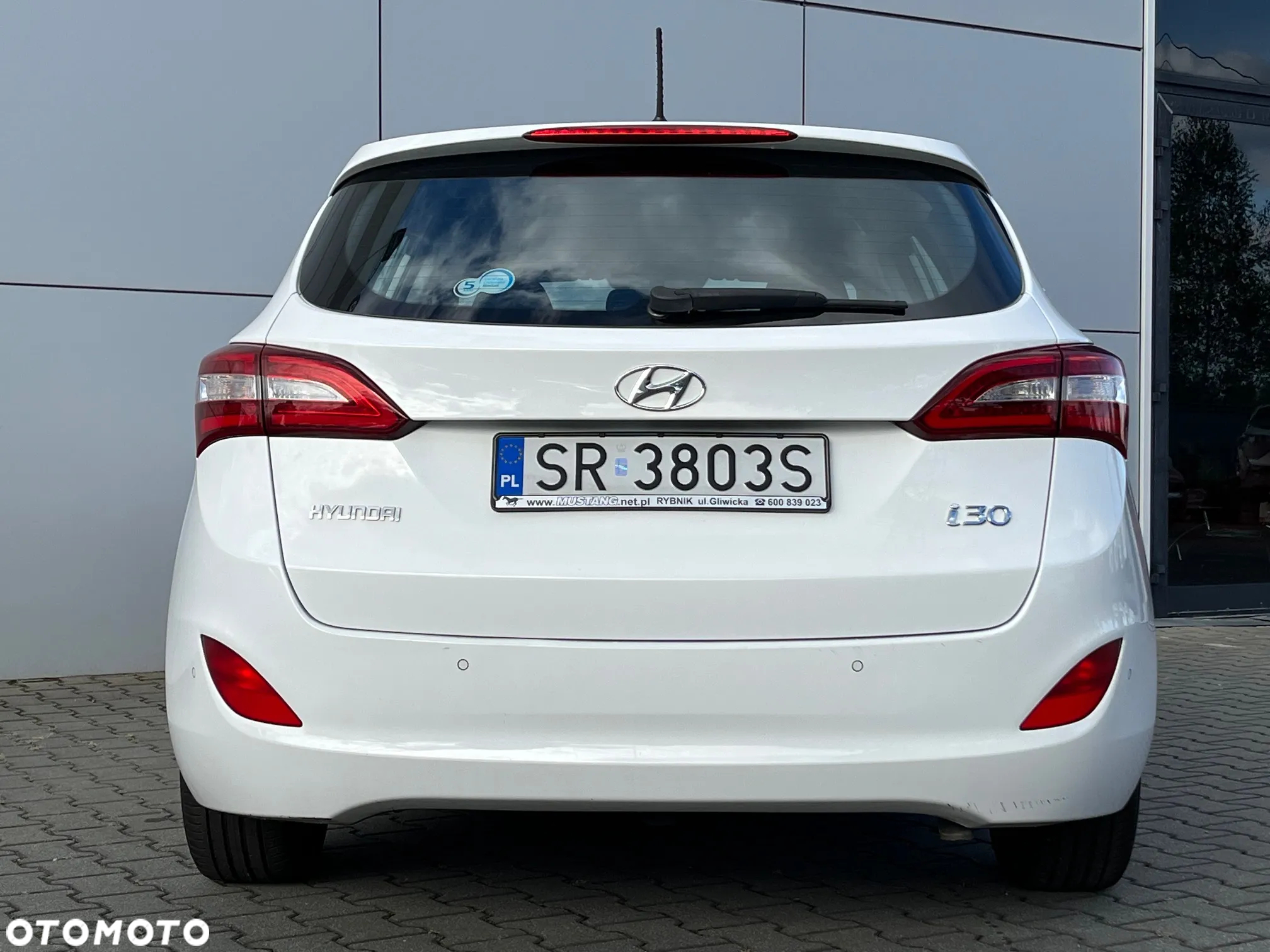 Hyundai i30 1.6 CRDi Comfort - 9