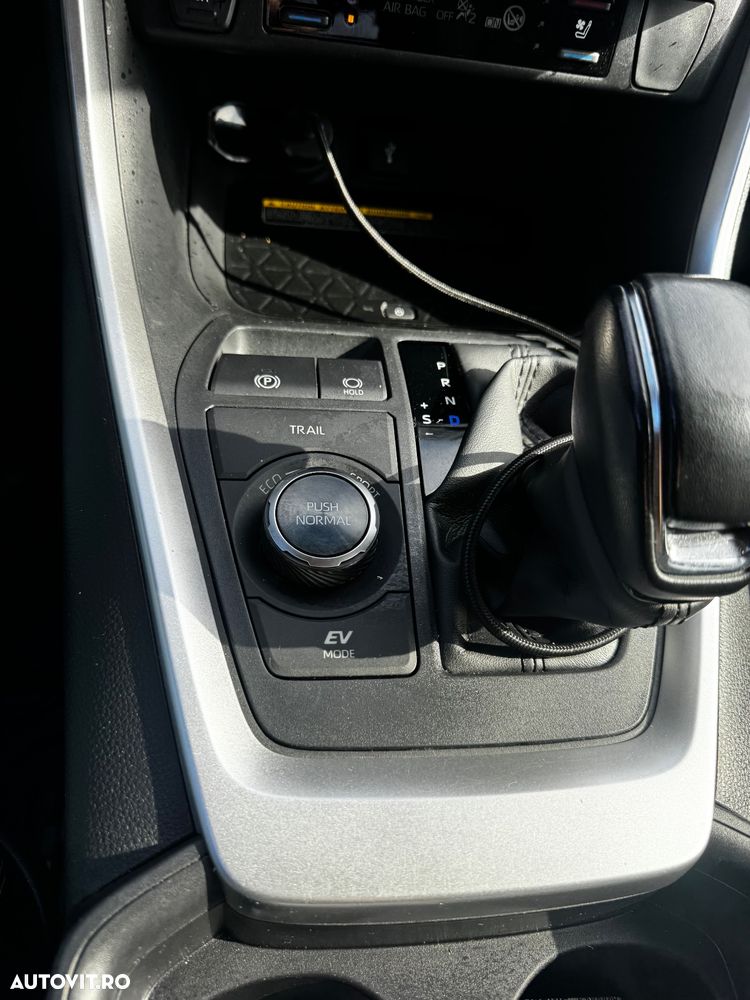 Toyota RAV4 2.5 Hybrid VVT-iE 4x4 Luxury Premium - 15