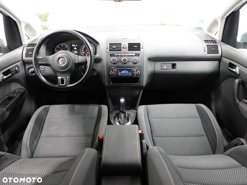 Volkswagen Touran 1.6 TDI DPF BlueMotion Technology DSG Comfortline - 28