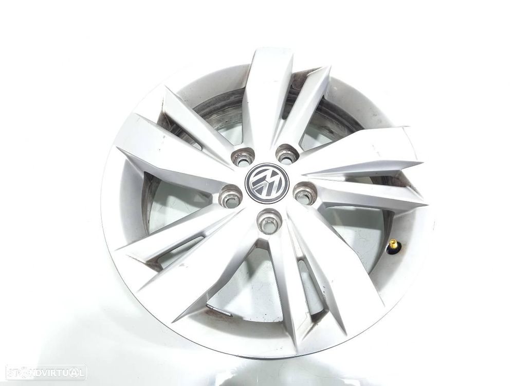 PNEU VOLKSWAGEN POLO VI AW108.2017 - 1