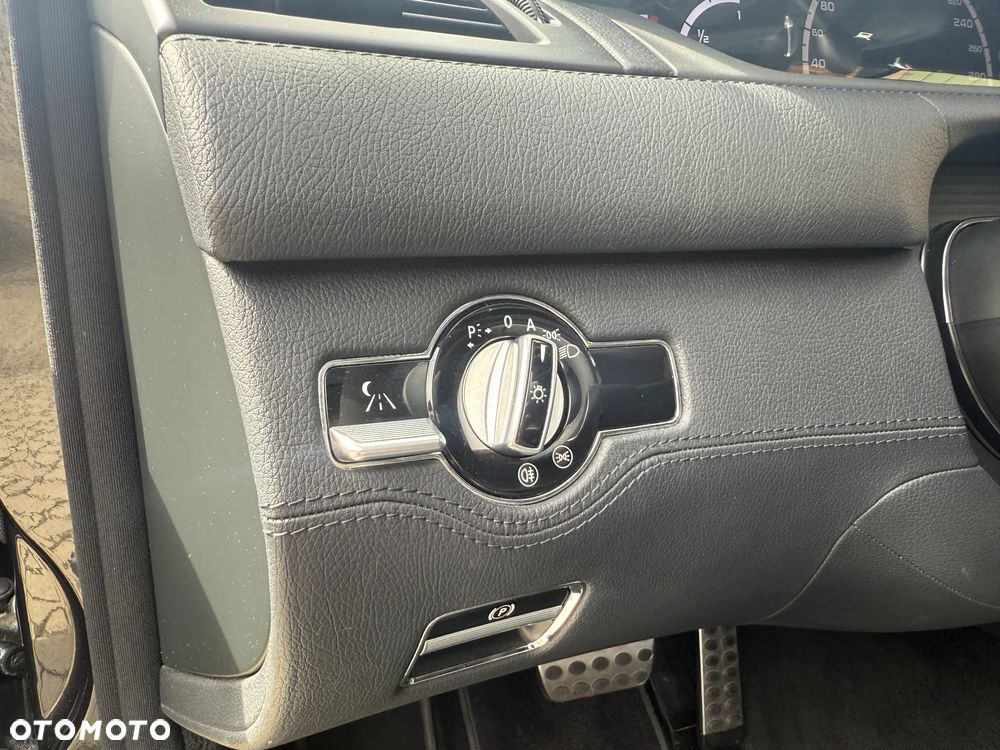 Mercedes-Benz CL 63 AMG 7G-TRONIC Performance Package - 18