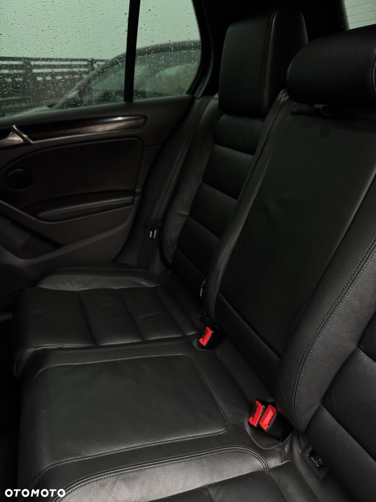 Volkswagen Golf 2.0 TSI GTI DSG - 16