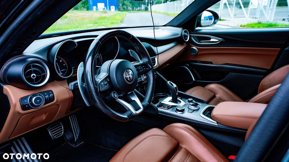 Alfa Romeo Giulia 2.0 Turbo Veloce Q4 - 9