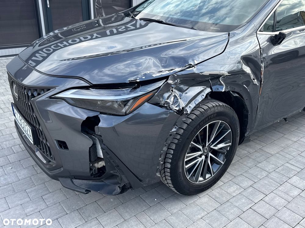 Lexus NX 350h Prestige 2WD - 9