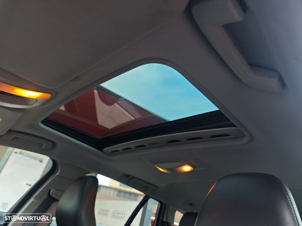 Volvo V60 2.0 D4 Summum Geartronic - 19
